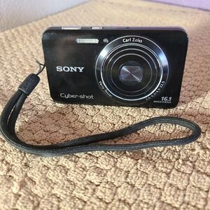 Sony Cyber-Shot DSC-W650 Black 16.1 MP Digital Camera For Parts  UNTESTED